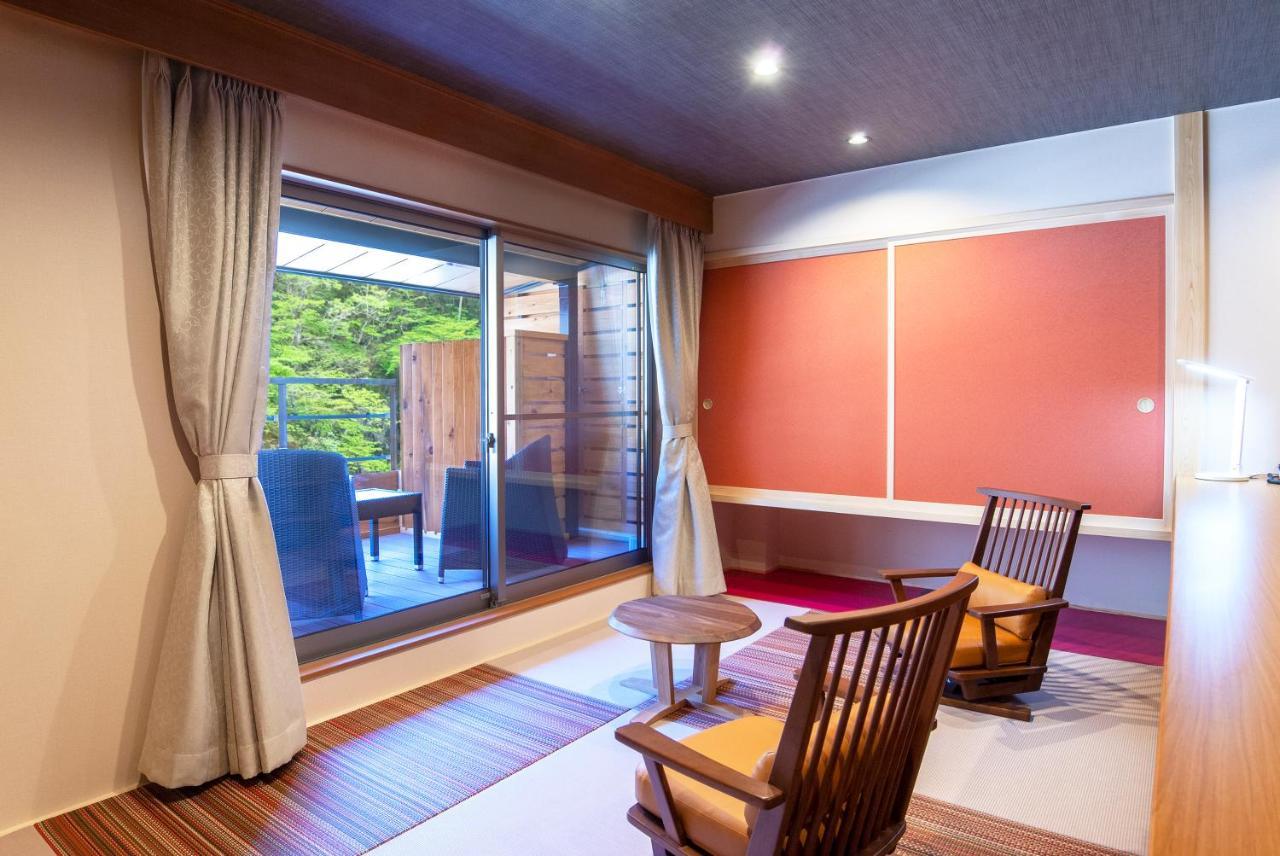 Shiobara Onsen Ryokan Kamiaizuya Насу-Сіобара Екстер'єр фото