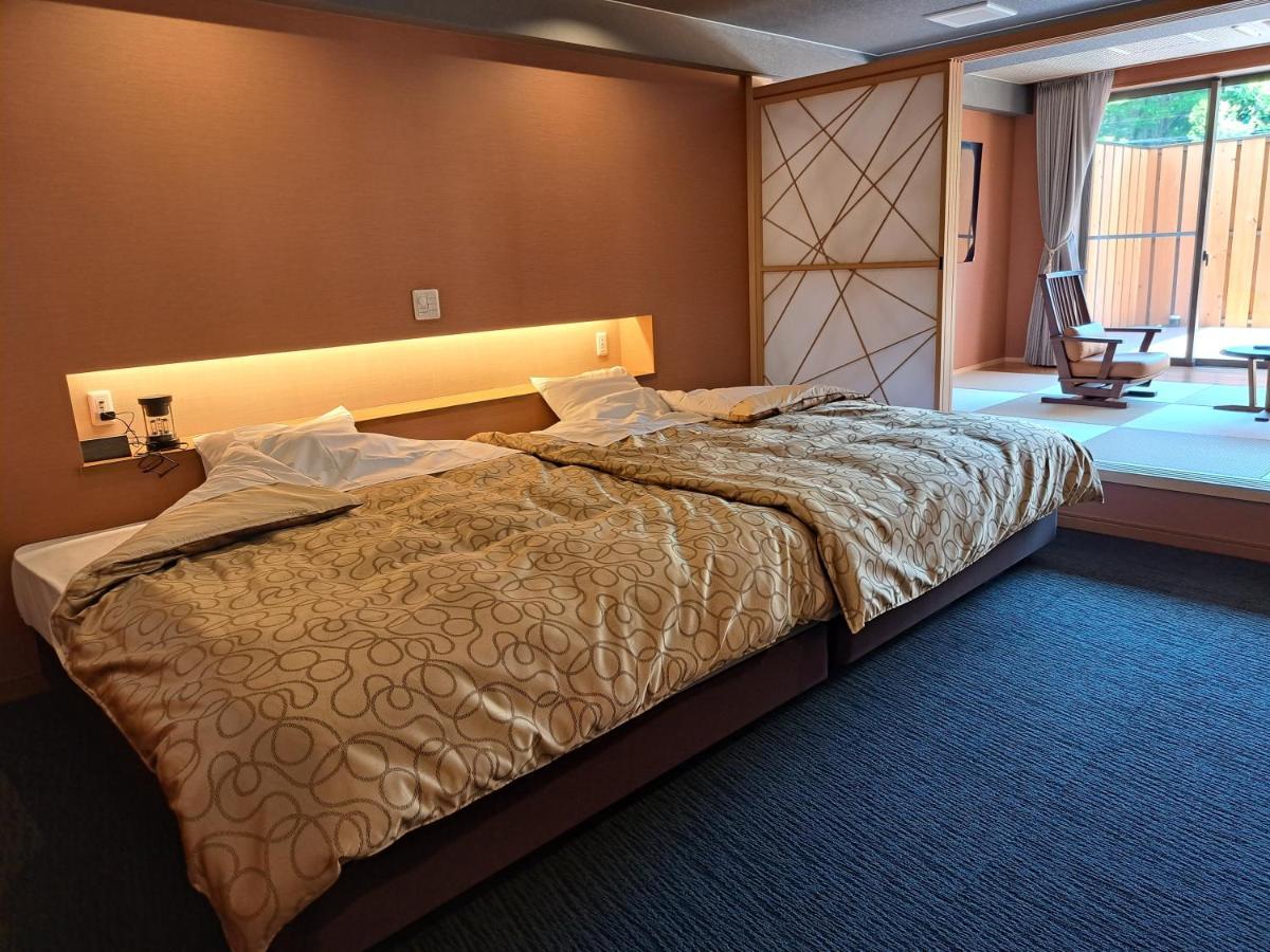 Shiobara Onsen Ryokan Kamiaizuya Насу-Сіобара Екстер'єр фото